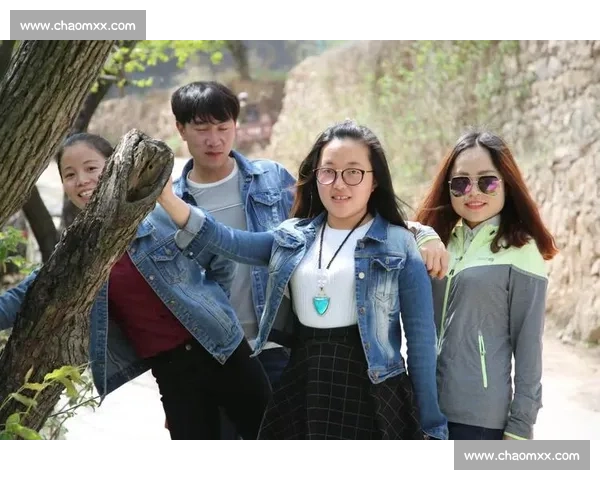 聚焦全球巅峰对决的年度国际网球赛精彩盛典点燃城市运动激情梦想 - 副本 - 副本 - 副本