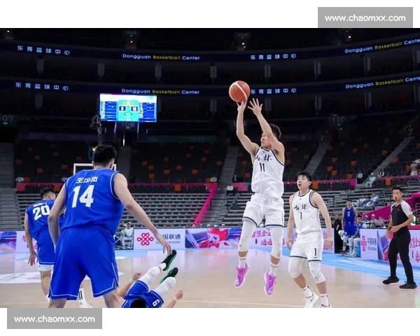 激烈对决瞬间回放精彩镜头全记录篮球赛精彩瞬间解析 激烈对决瞬间回放精彩镜头全记录篮球赛精彩瞬间解析