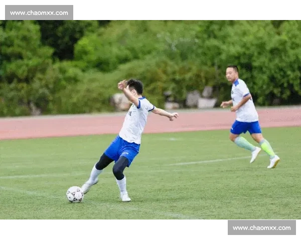 足球赛事直播全攻略 最新赛程动态一网打尽 轻松掌握每场精彩赛事 - 副本 - 副本 (3)